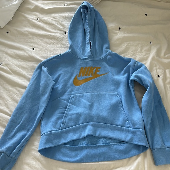 3 Girls Sweatshirts - excellent condition! - Picture 5 of 10